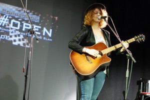 Eröffnete den Abend: Veronika Hörmann